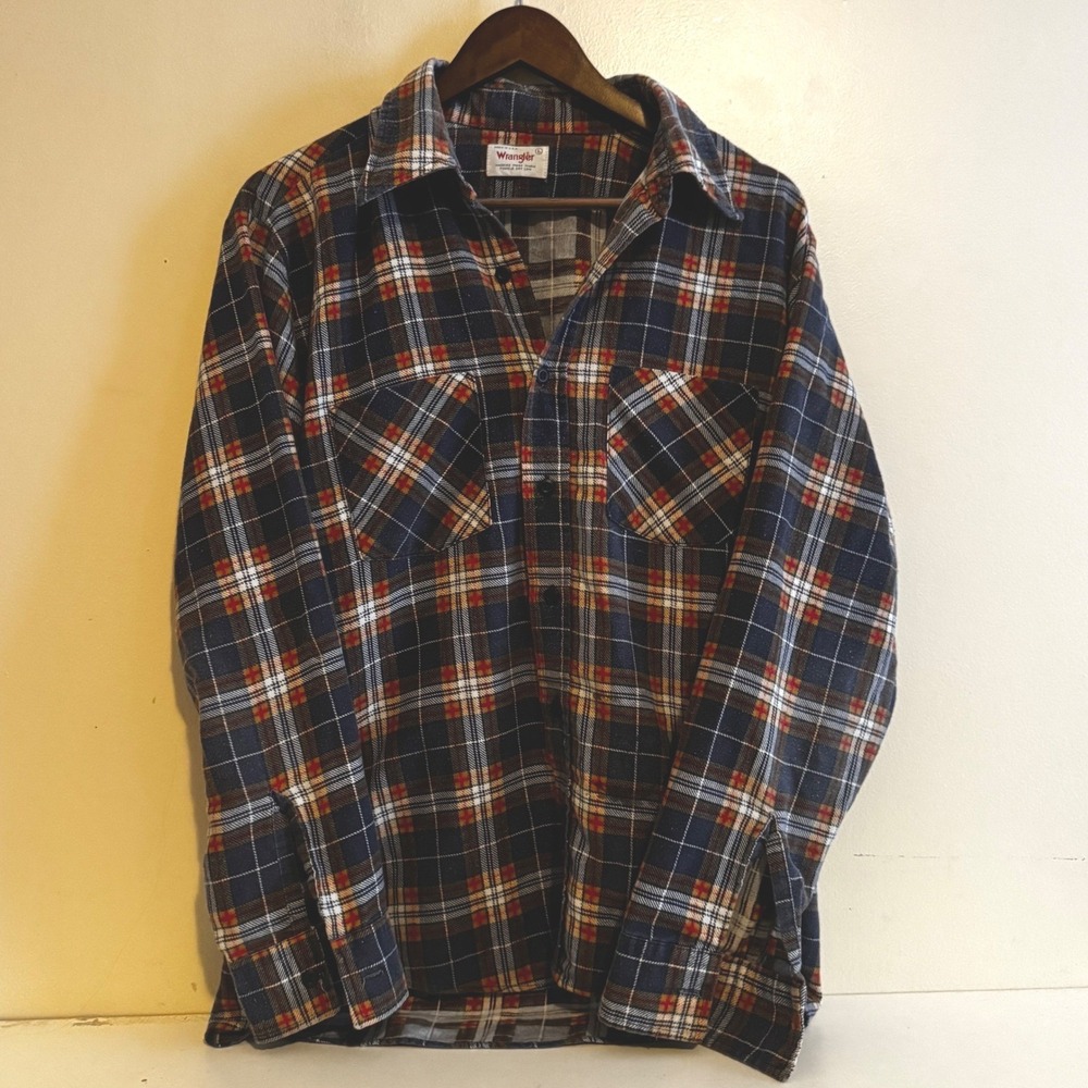 VTG Wrangler Mens L Flannel Shirt Long Sleeve Blue Red Plaid Fall Layers Cotton